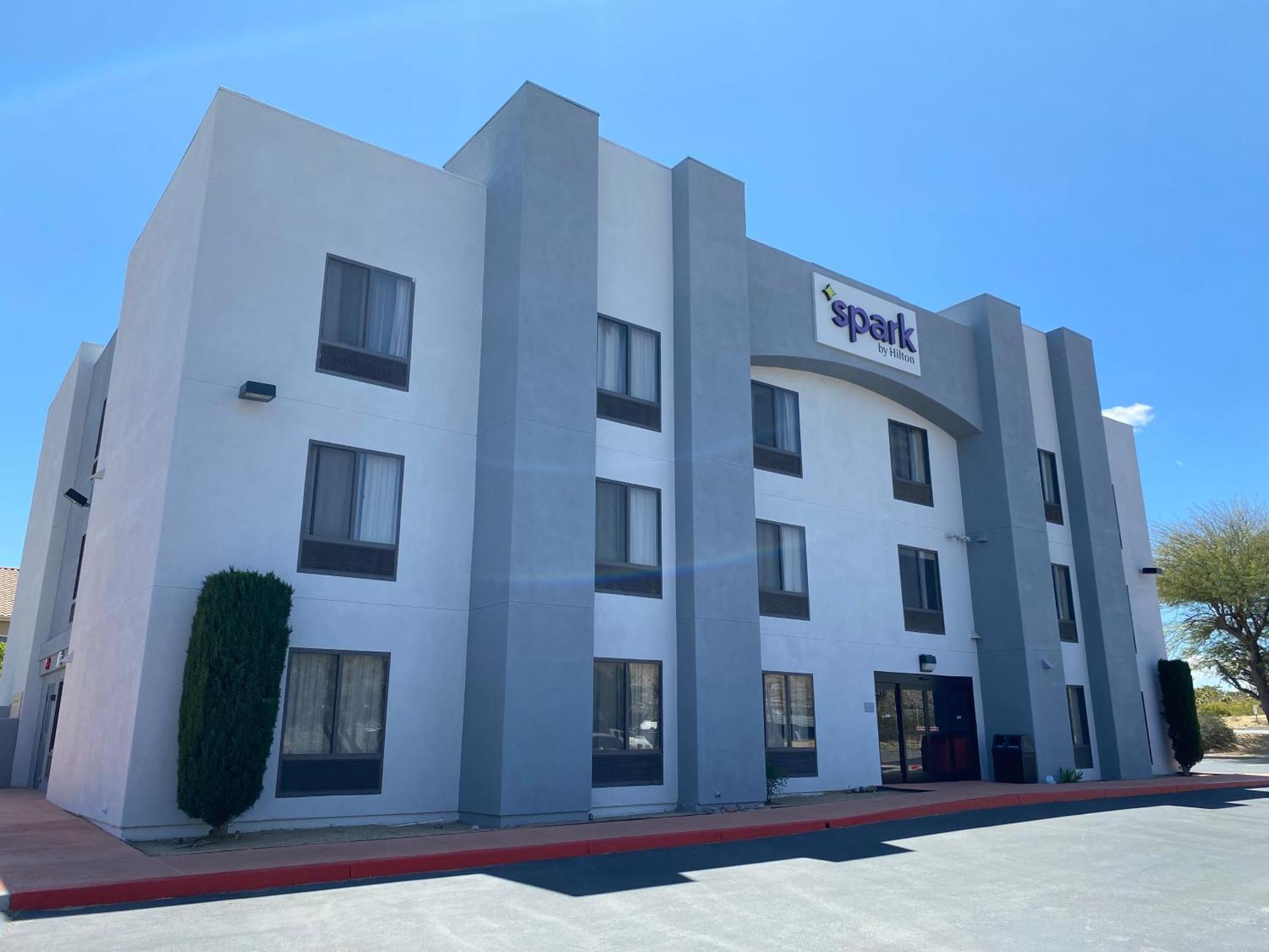 Surestay Plus Hotel By Best Western Yucca Valley Joshua Tree Экстерьер фото